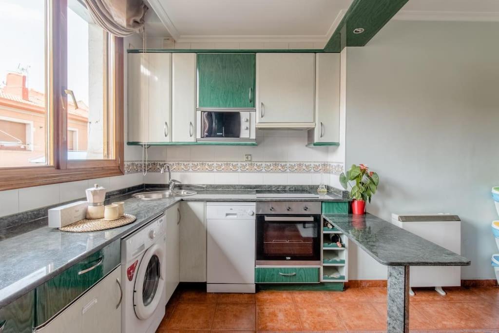 Bilbao-Barakaldo Cerca Del Bec 5'/ A 15' De Bilbao Apartment Luaran gambar